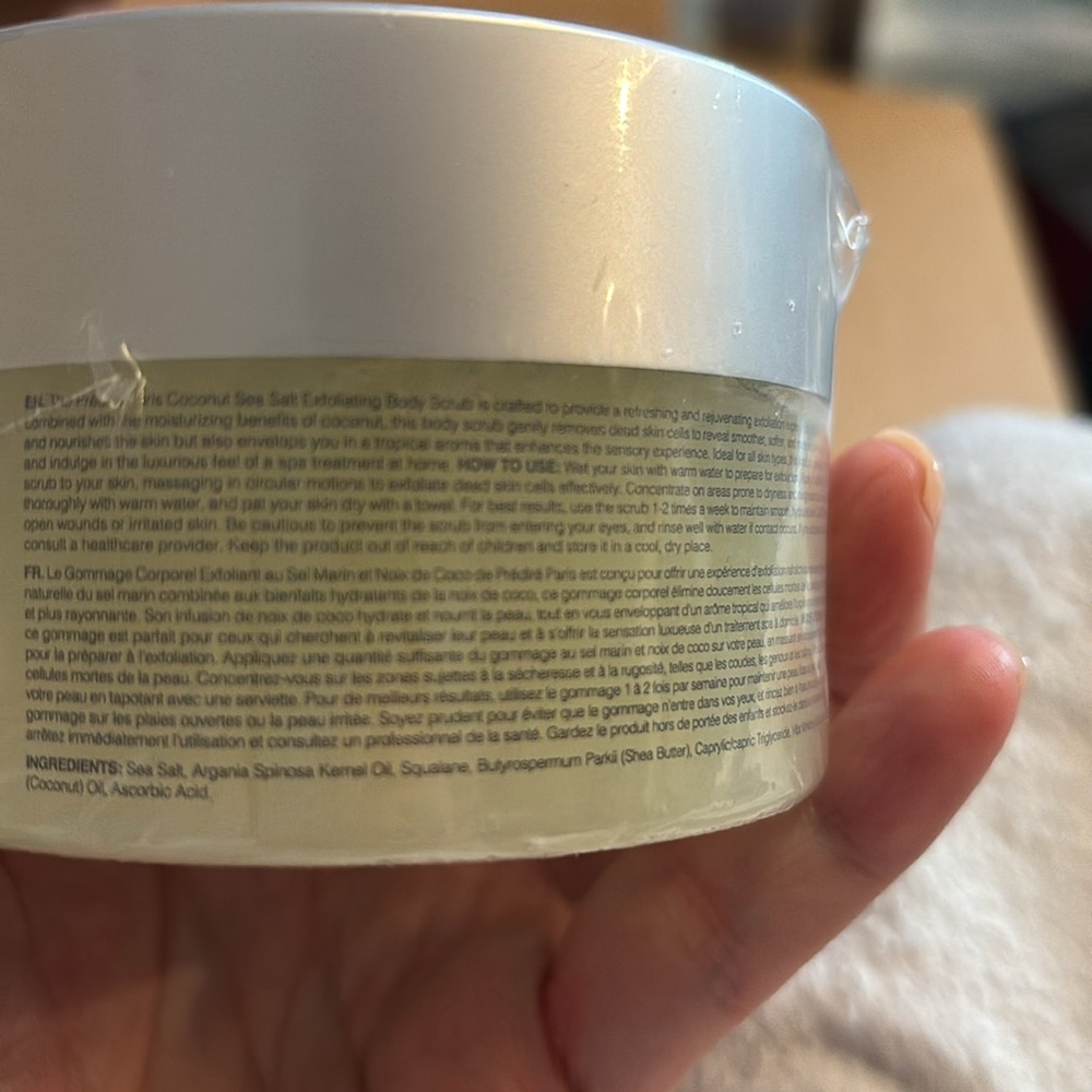 Coconut Sea Salt Exfoliating Body Scrub w Argan Oil & Vitamin E - Picture 3 of 6